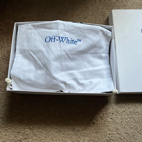 Off-White Black and White Sneakers - Picture 7 of 8